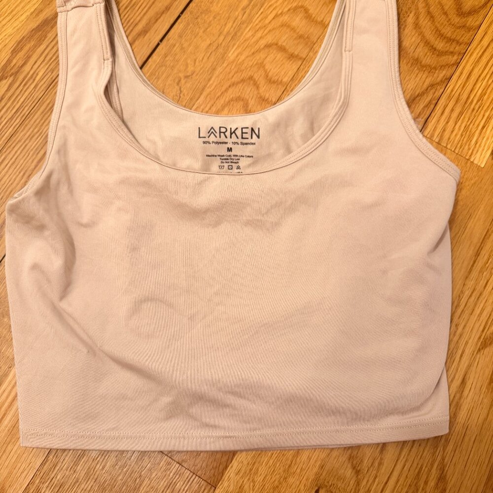 NWOT Larken X Beige M Hands-Free Pumping Bra • Nursing & Maternity